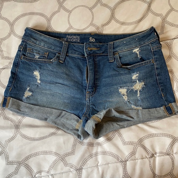 Low Rise Jean Shorts - Picture 1 of 4